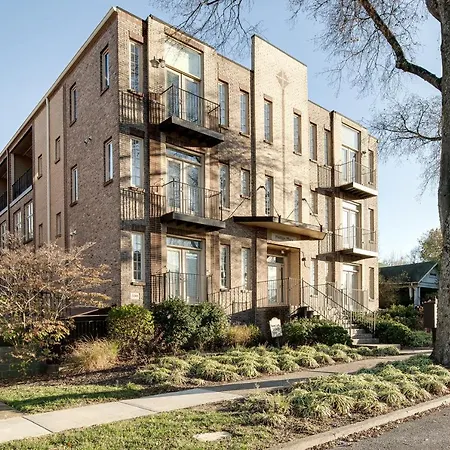 The Celebrity - Minutes To Broadway With A Balcony Apartment Nashville Exterior photo