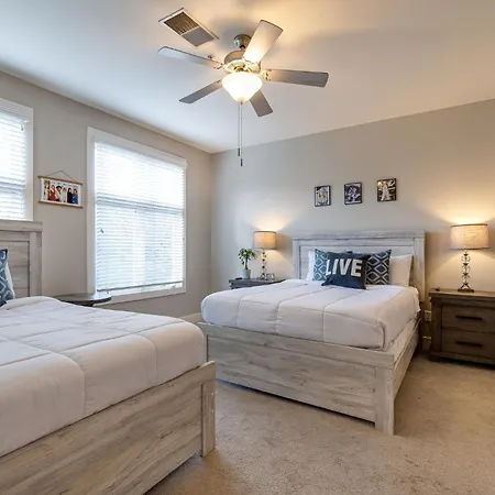 The Celebrity - Minutes To Broadway With A Balcony Apartment Nashville Exterior photo